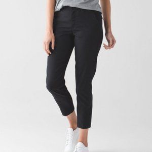 Lululemon Black City Trek Trouser (size 2), very good condition.